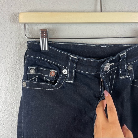 True Religion dark rinse skinny Jean with white contrast stitching - Picture 9 of 11